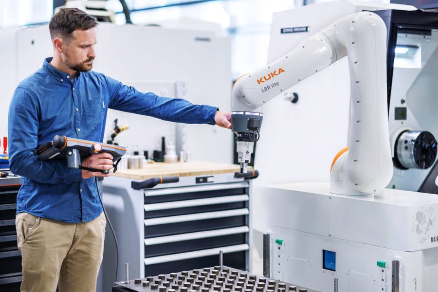 KUKA
